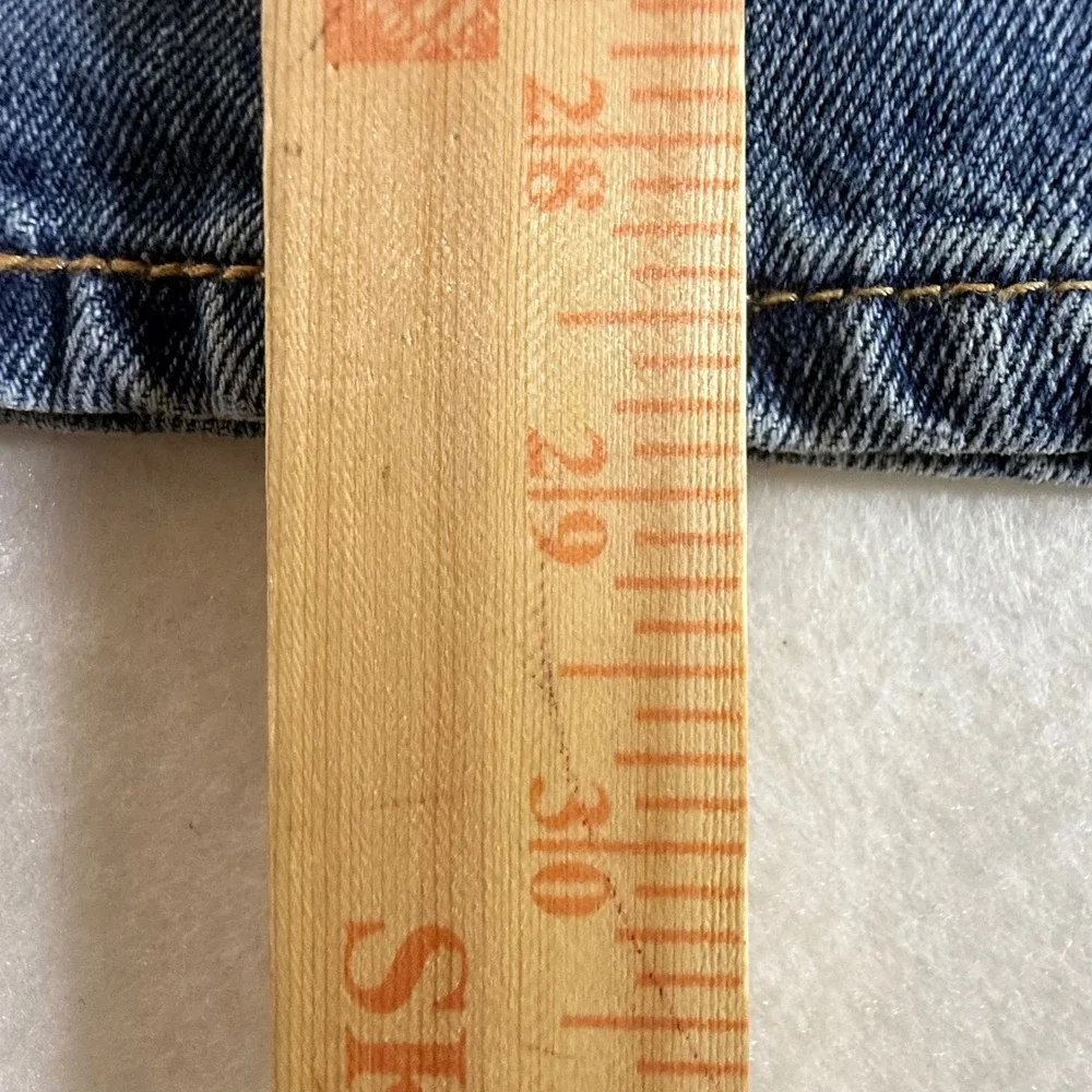 Levis 550 Relaxed Fit Jeans Mens 42x30 Tapered Leg Medium Wash Blue NEW